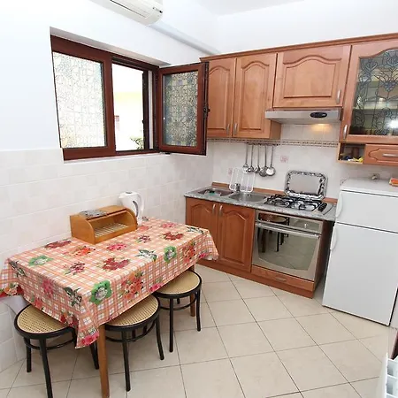 Apartments Maruchita Rovinj Exterior photo